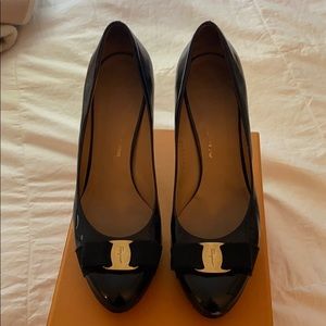 Ferragamo Tina Pump
